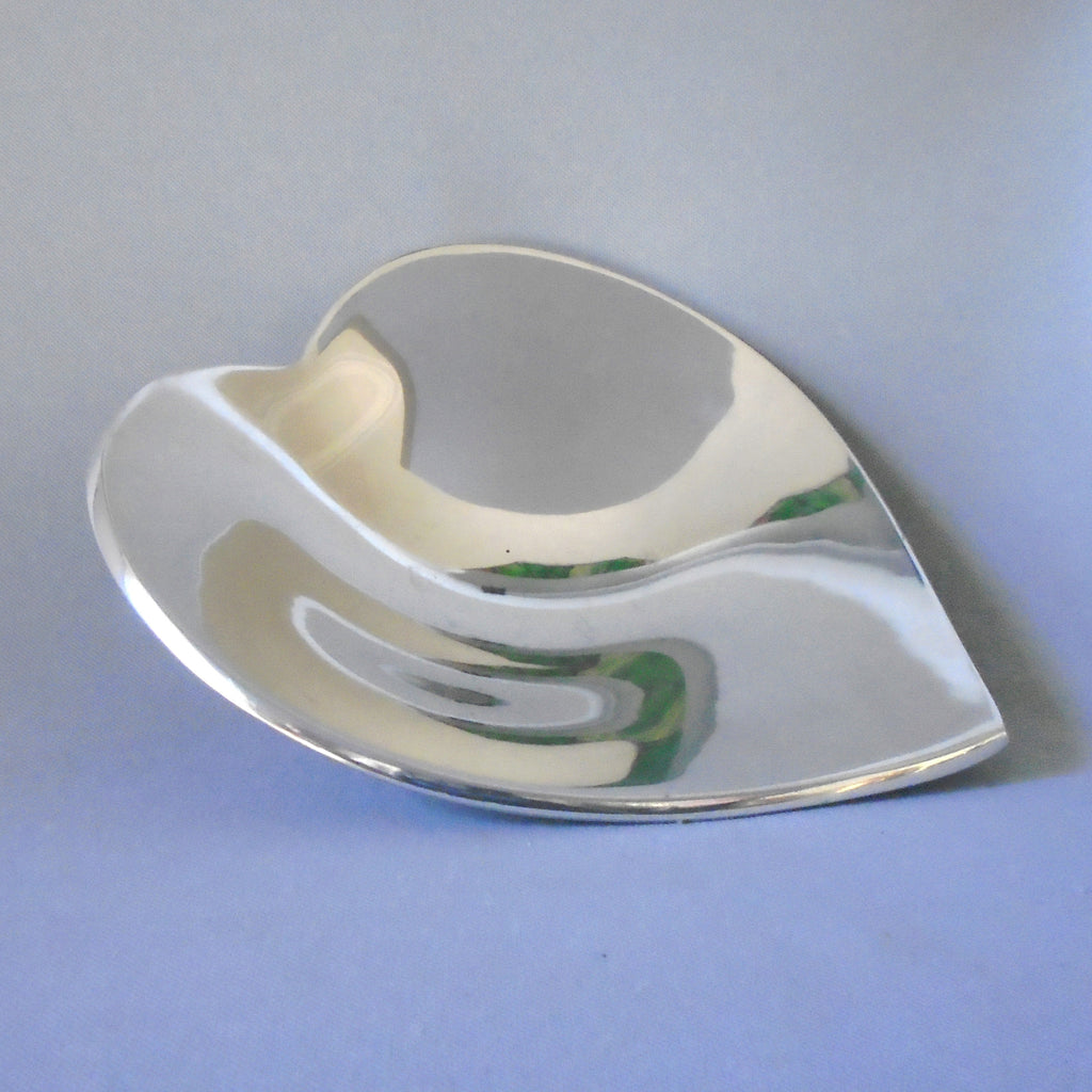 Nambé 766 Heart Bowl Bungalow Bill Antique