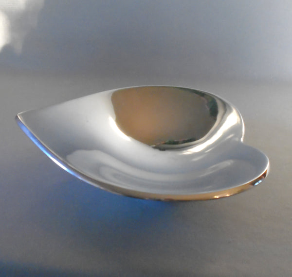 Nambé 766 Heart Bowl Bungalow Bill Antique