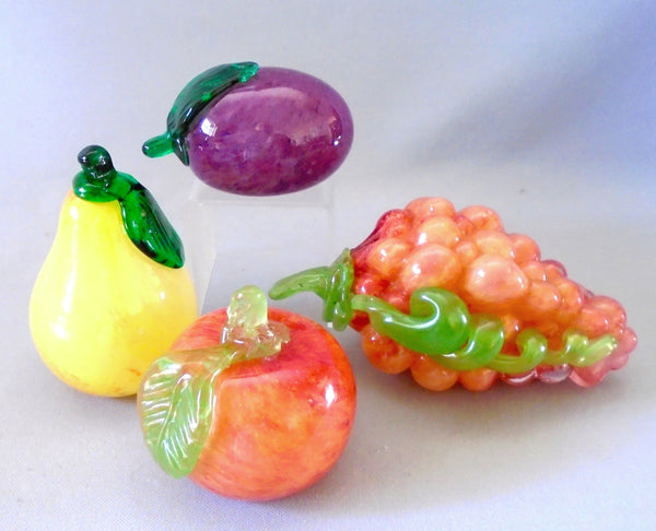 Art glass fruit Bungalow Bill Antiques