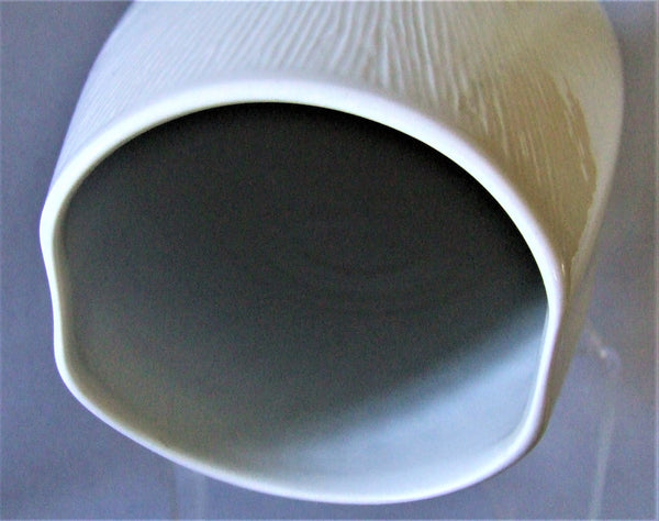 White Porcelain Vase West Germany AK Kaiser Mid Century Modern