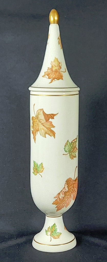 Deruta coverd jar Bungalow Bill Antiques